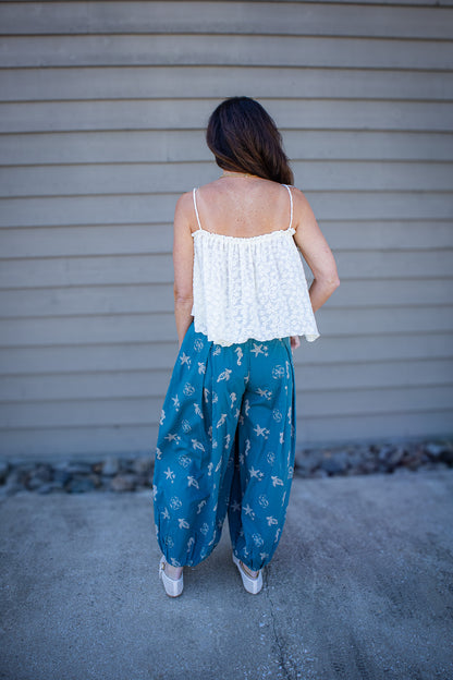 Free People - Moonflower Printed Balloon Pants - UNDER THE SEA