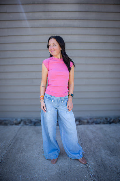 Free People - Ever Had Ribbed Cap Sleeve Tee - STRAWBERRY RHUBARB