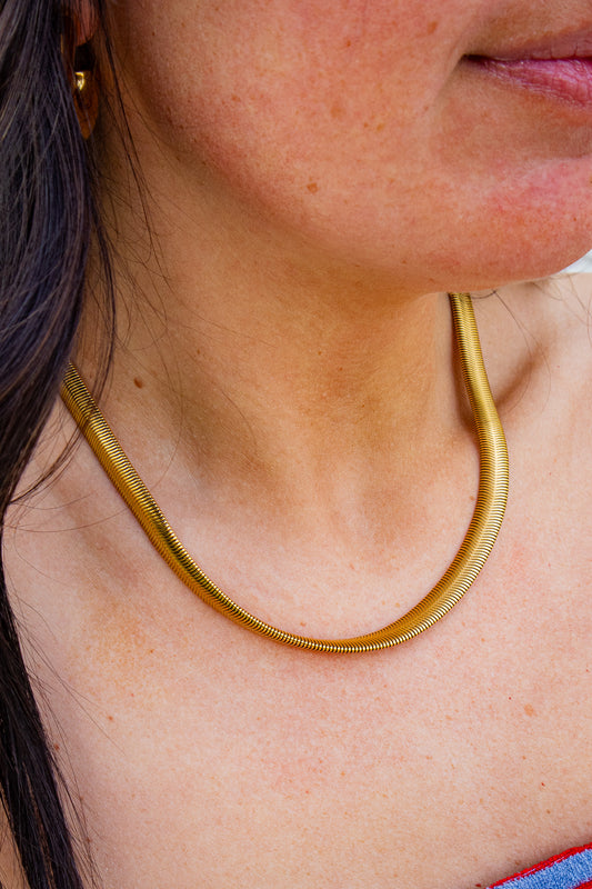 ADORN - Crown of Splendor Chunky Gold Herringbone Necklace