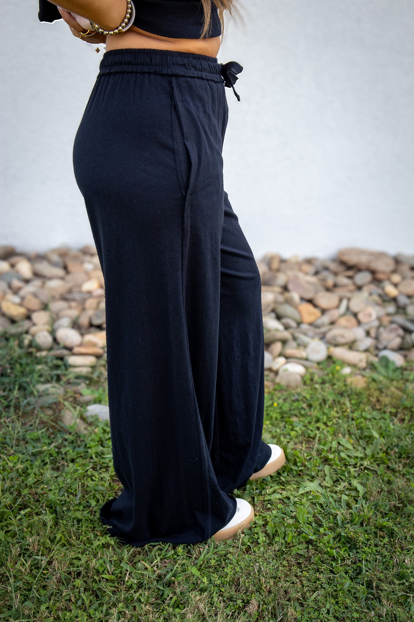 Everyday Essential Lounge Pants - BLACK