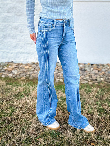 Hidden - Happi - Pintuck Mid Rise Flare Jeans