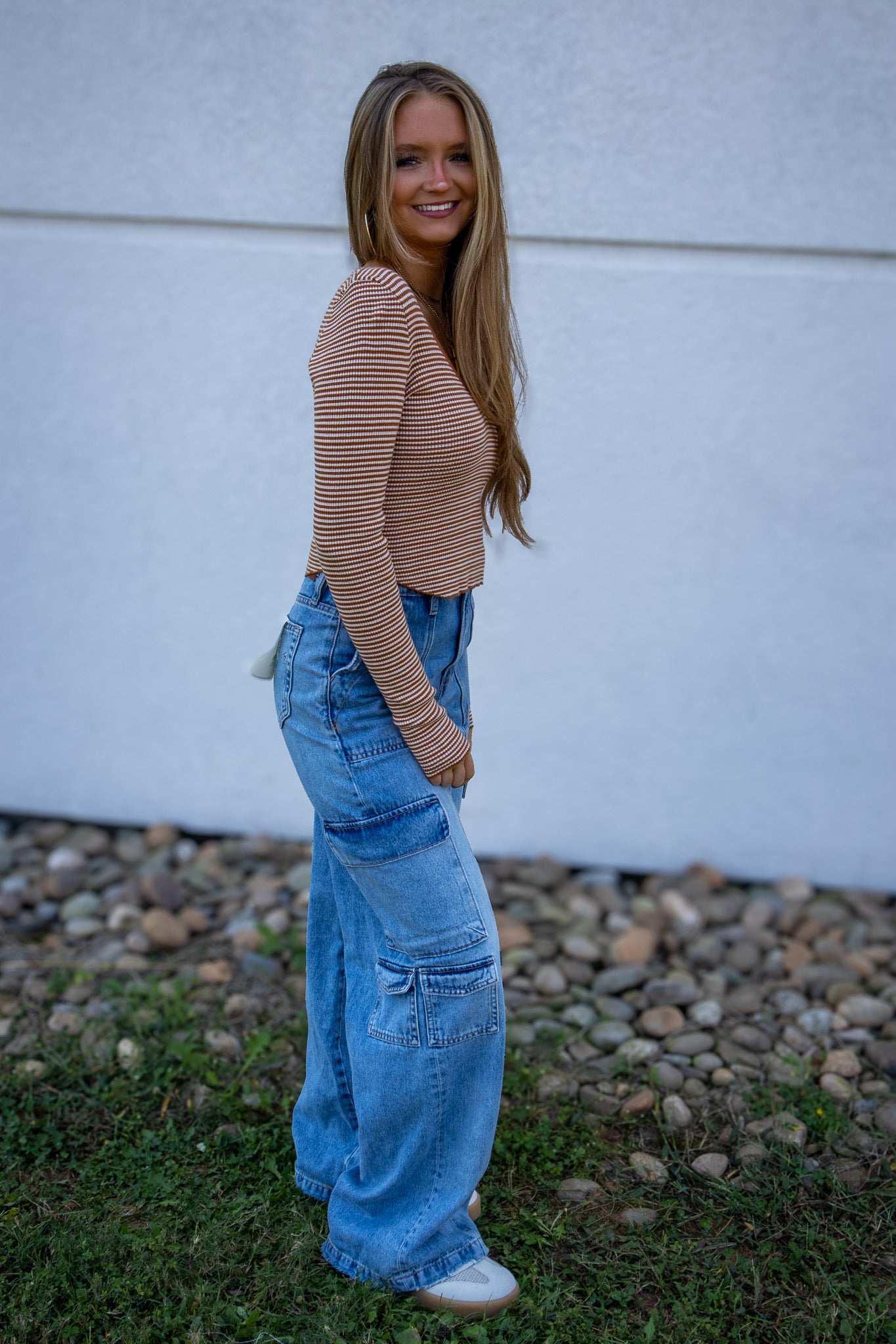 Hidden - NORI - Cargo Moto 33" Inseam Wide Leg Jean - Light Wash