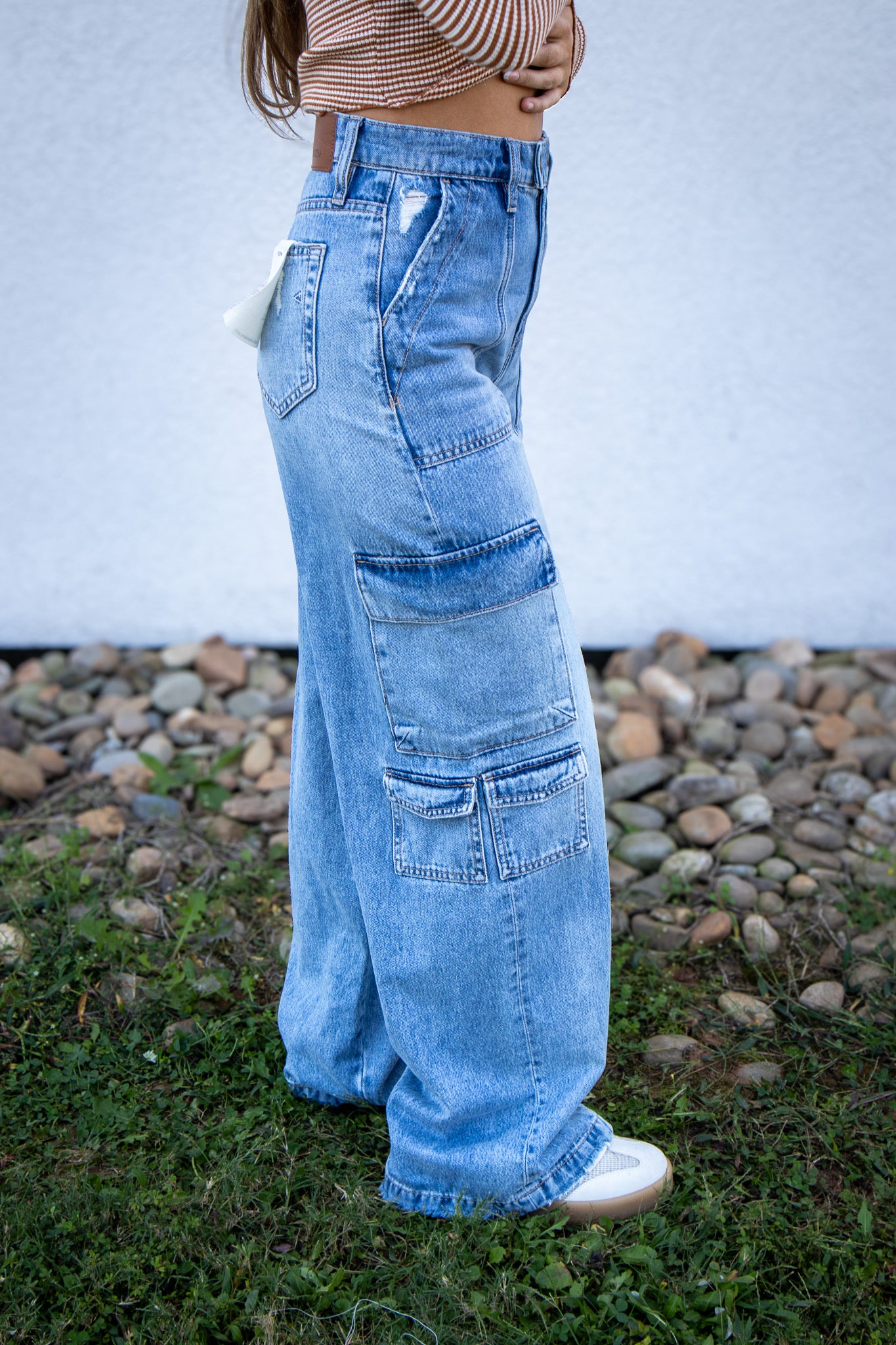 Hidden - NORI - Cargo Moto 33" Inseam Wide Leg Jean - Light Wash