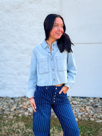 Hidden - Abbey Light Wash Cropped Denim Shirt