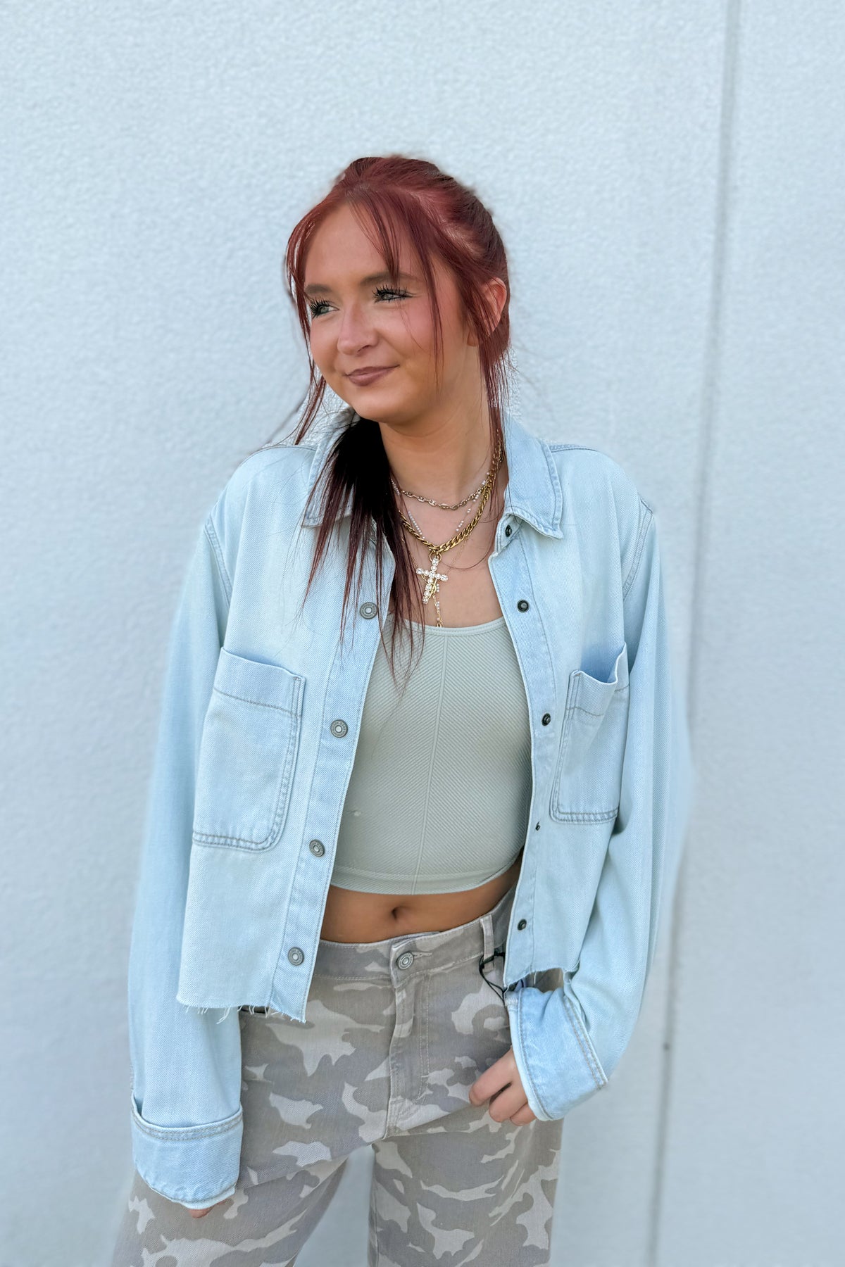 Hidden - Abbey Light Wash Cropped Denim Shirt