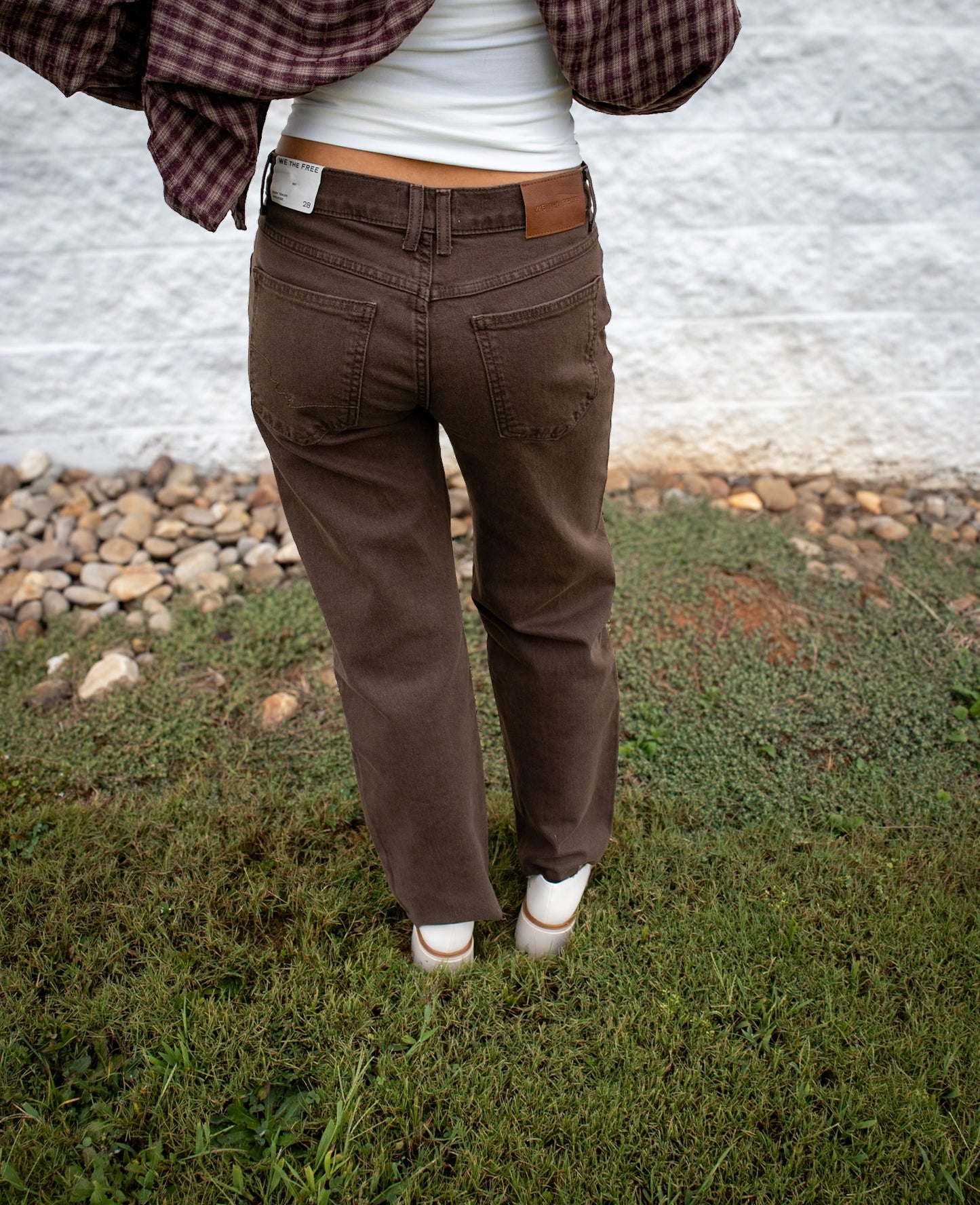 Free People - Risk Taker Mid-Rise Jeans - WORKWEAR BROWN