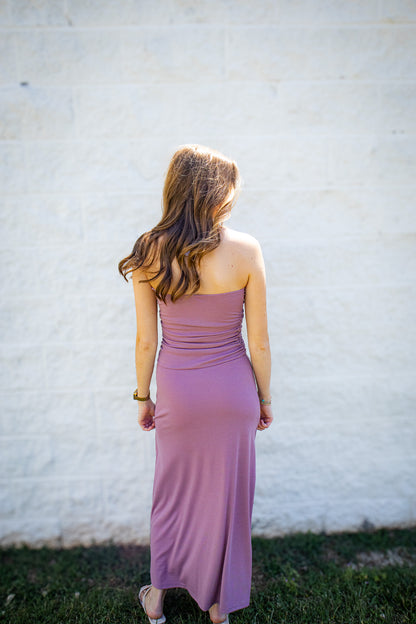 Mauve Moment Strapless Ruched Midi Dress