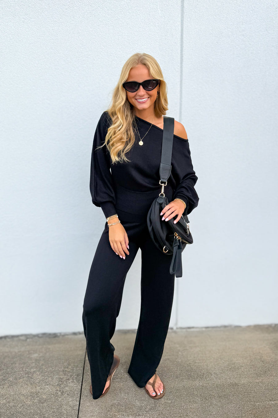 Off Duty Wide-Leg Foldover Sweater Pants – Black