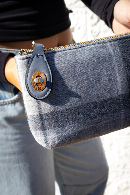 Kendall Plaid Crossbody - GREY