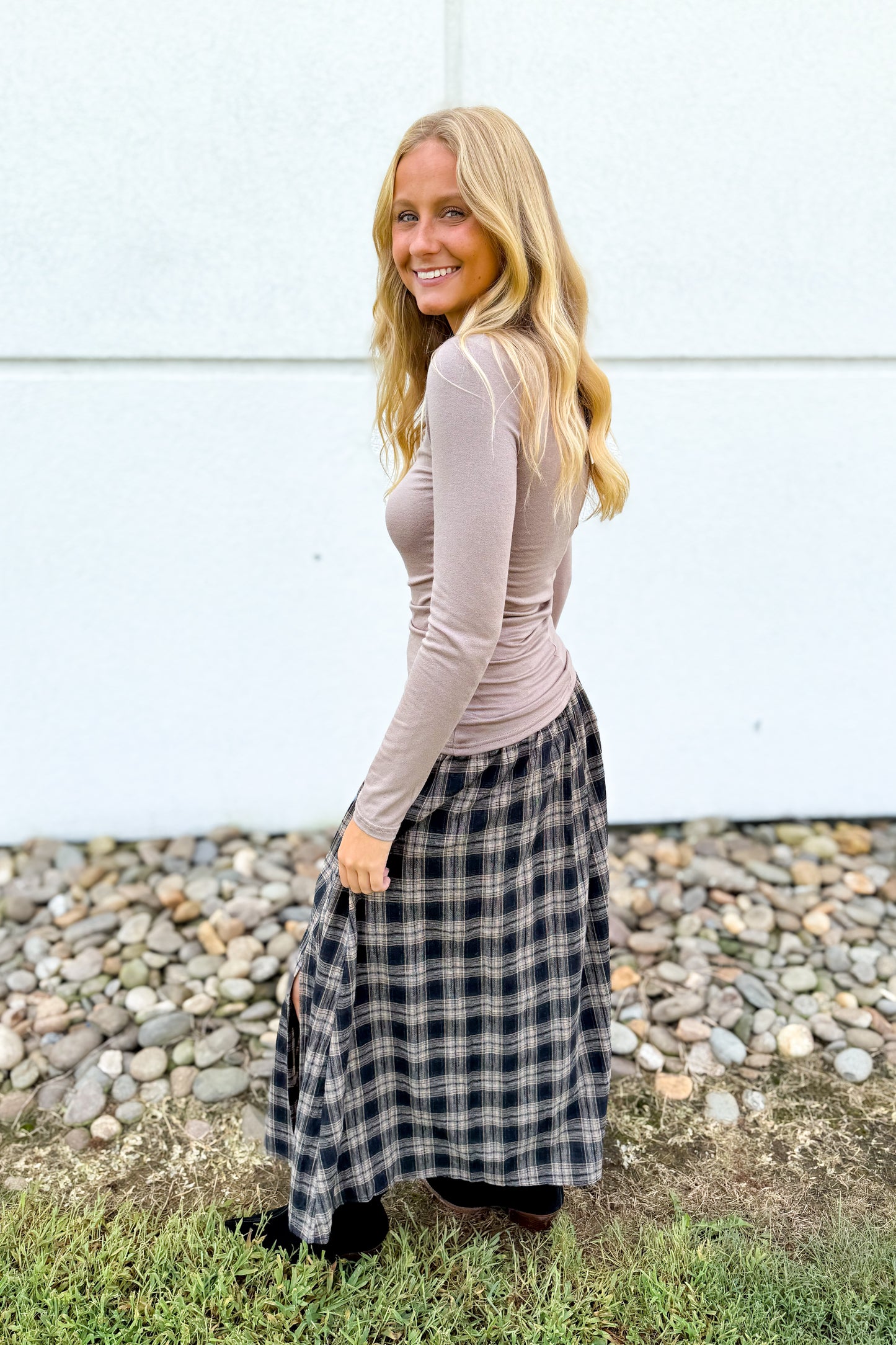 Autumn Muse Plaid Midi Skirt
