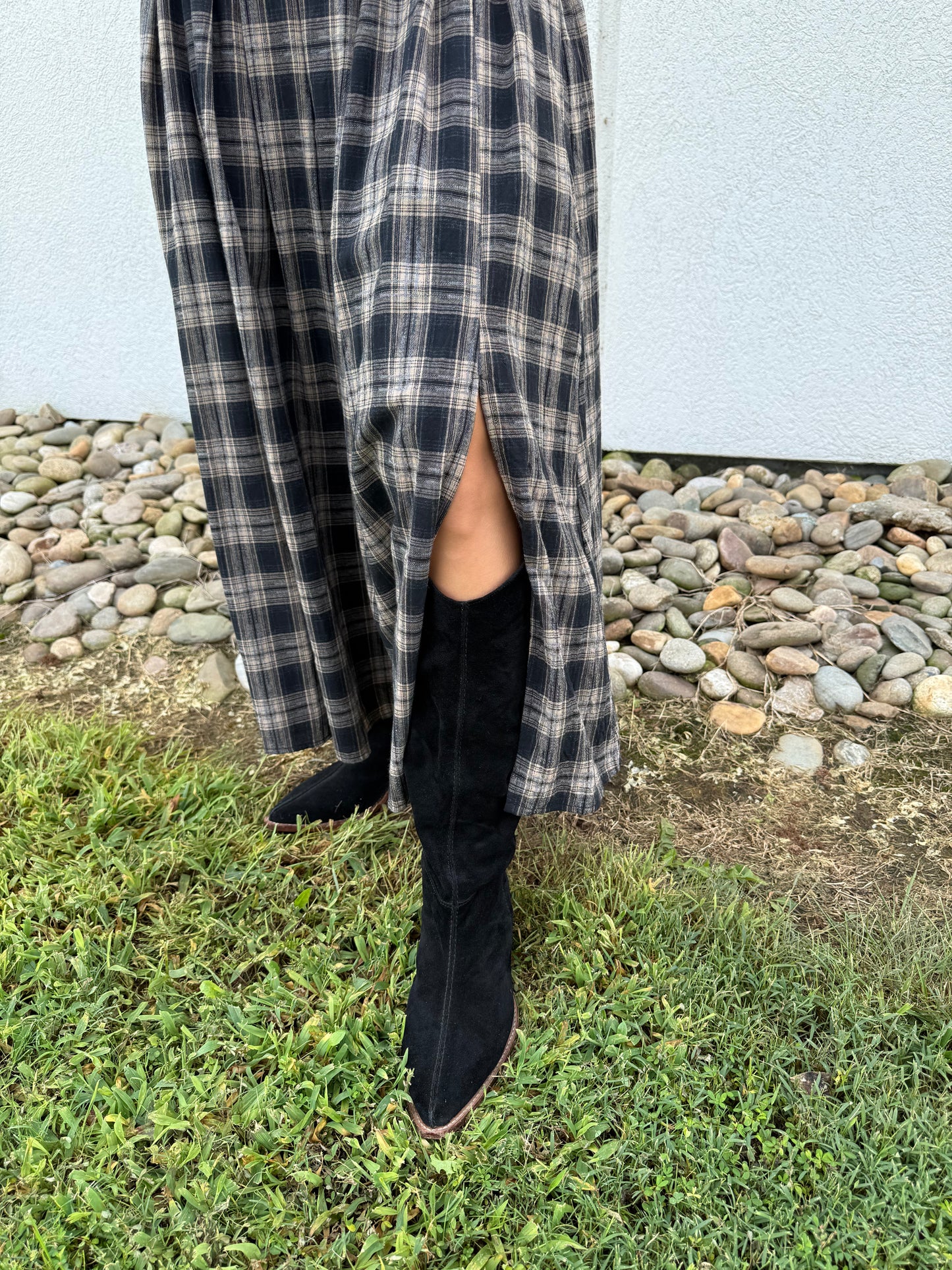 Autumn Muse Plaid Midi Skirt