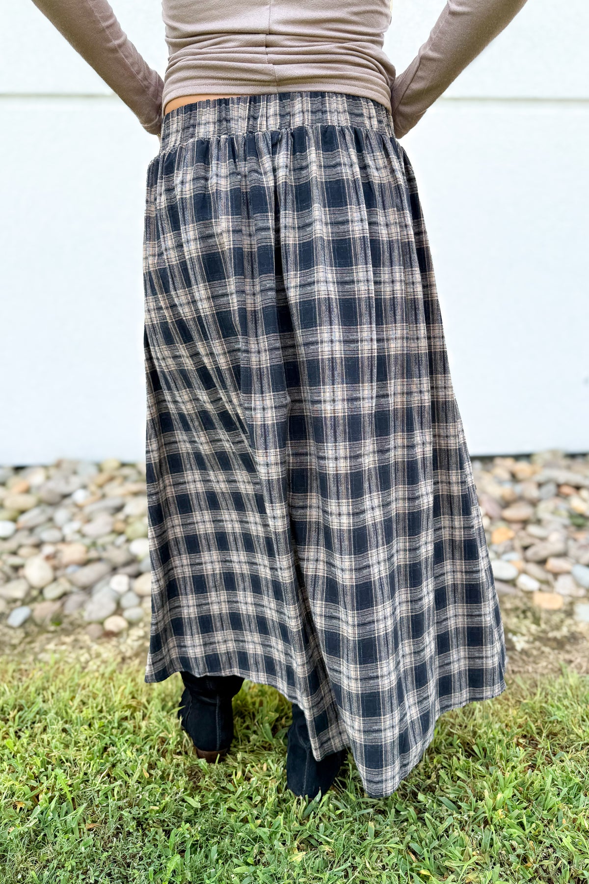 Autumn Muse Plaid Midi Skirt