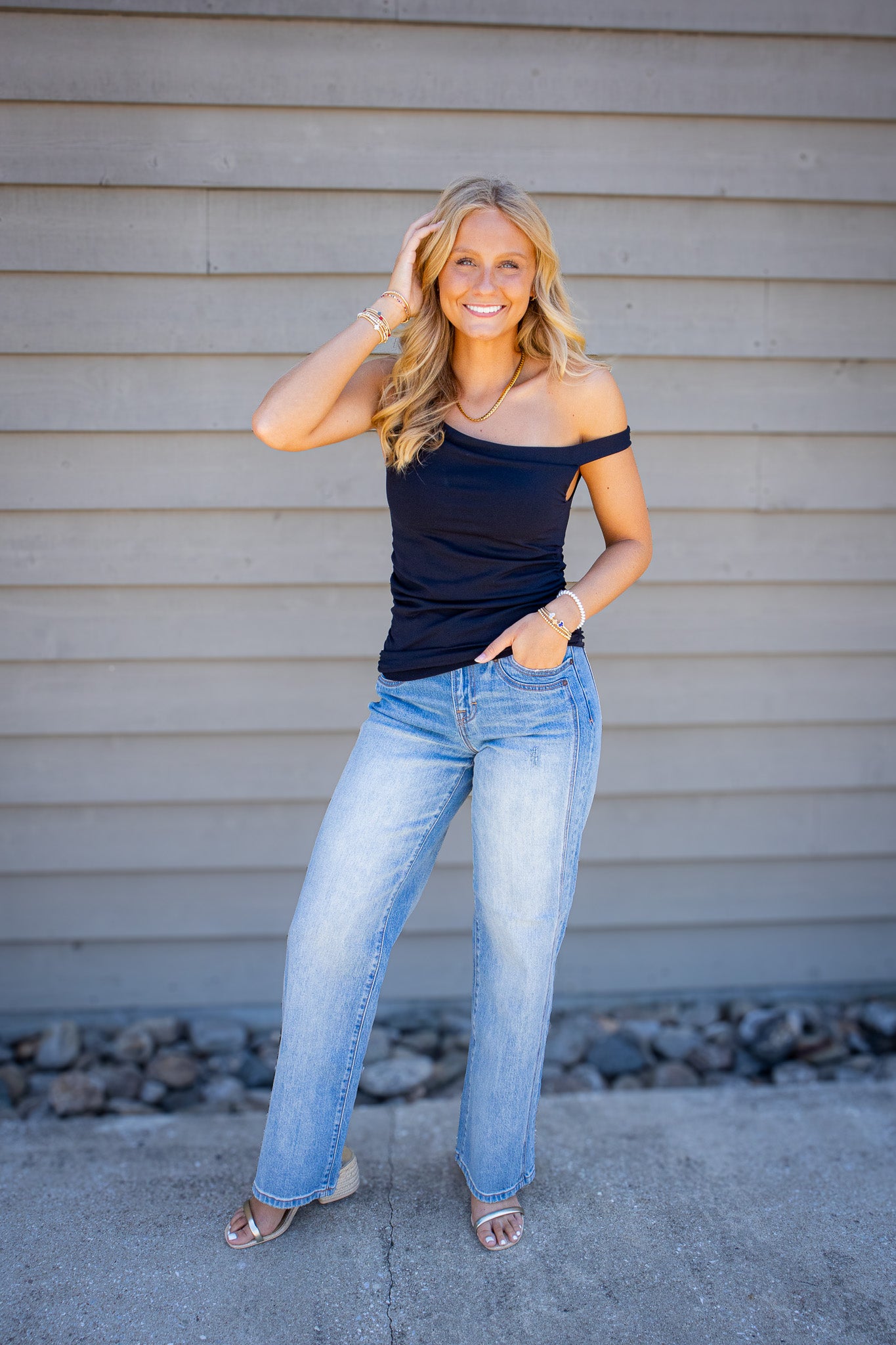 Free People - Round Two Asymmetrical Tank - BLACK