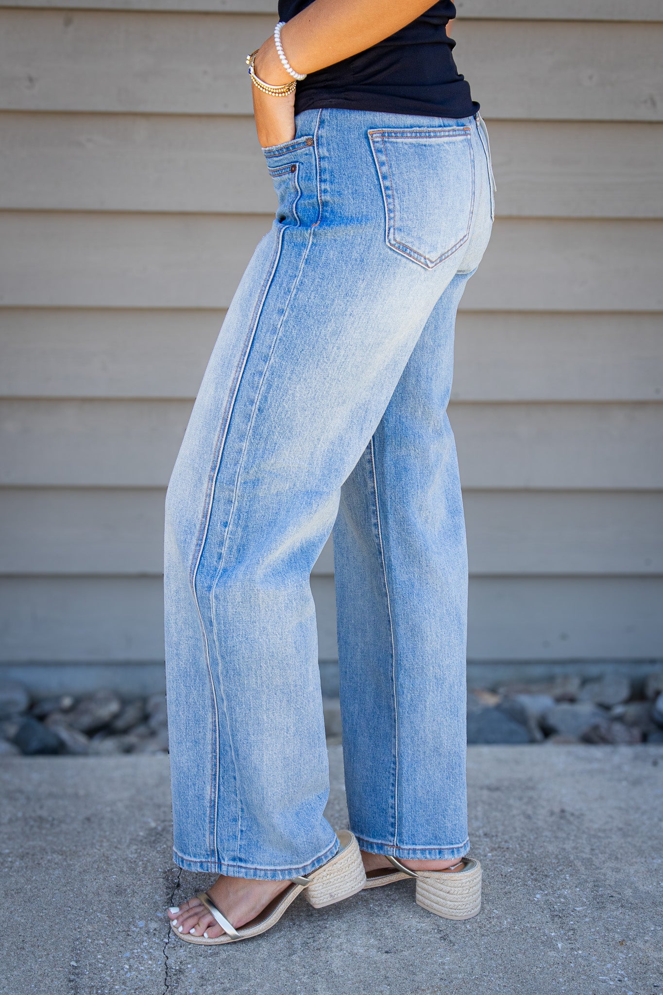 Hidden Logan High Rise Straight Leg Dad Jeans - Light Wash