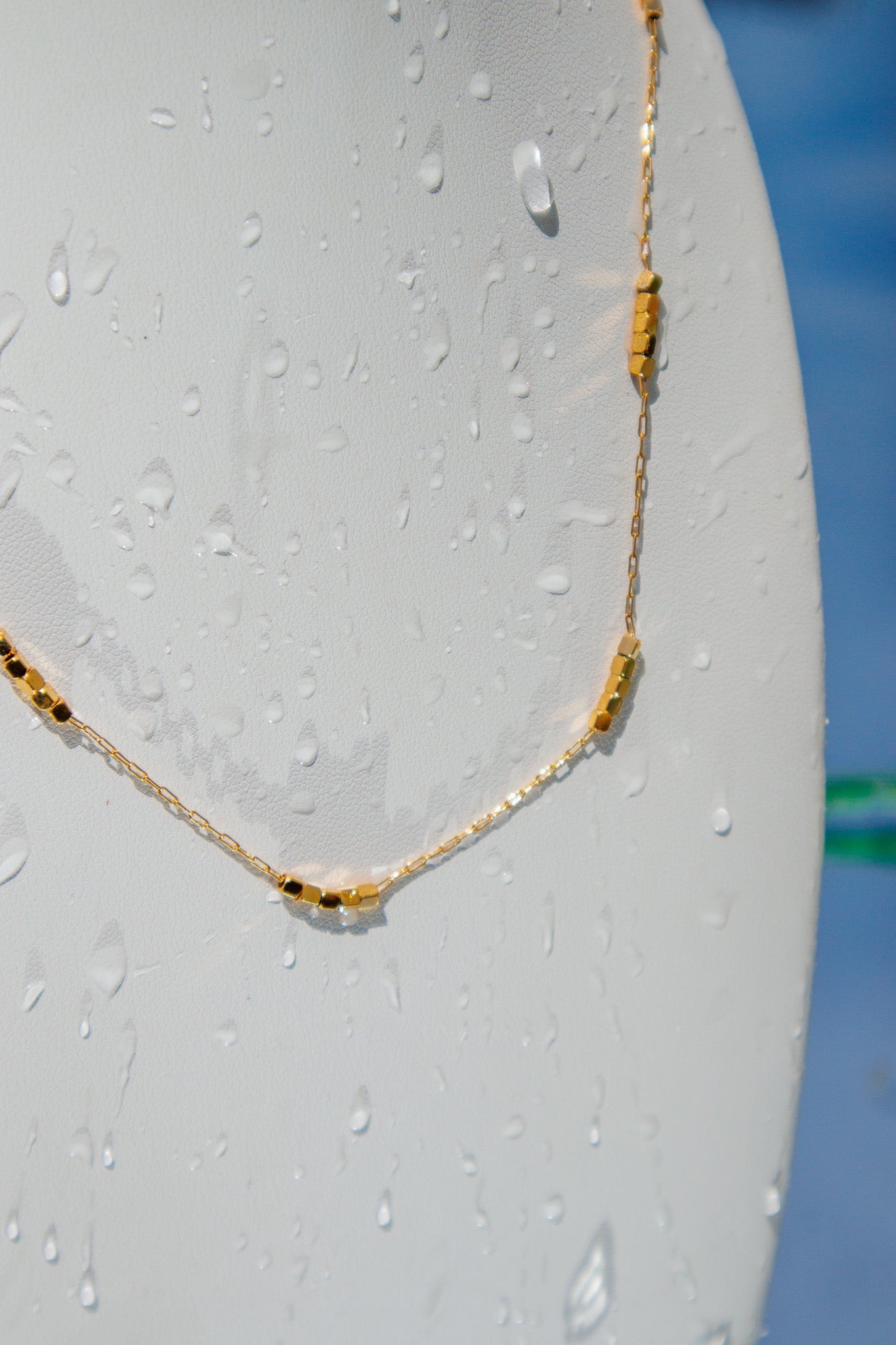 ADORN - Faithful Steps Cube Necklace