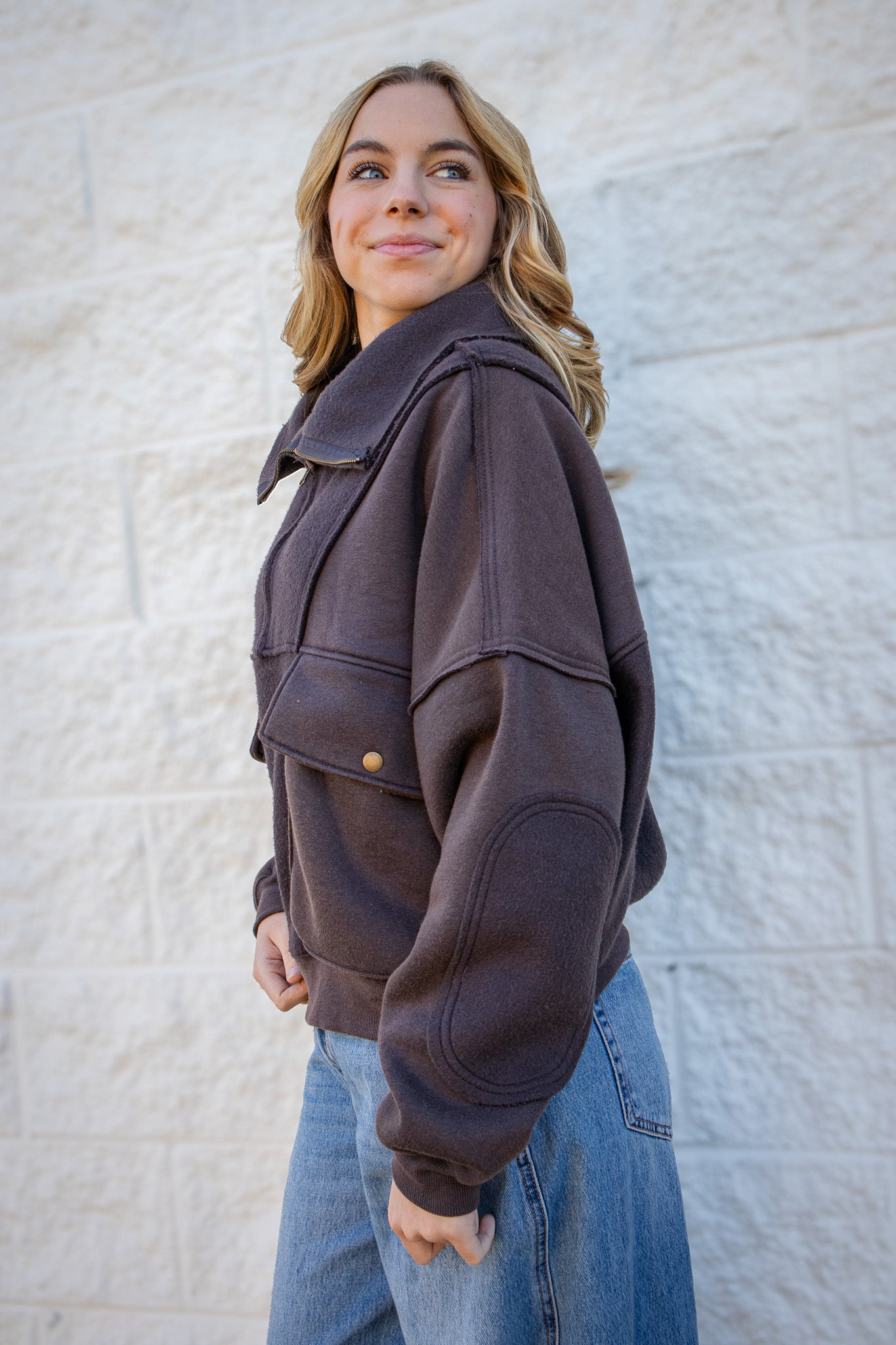 Charcoal Chill Pocket Pullover