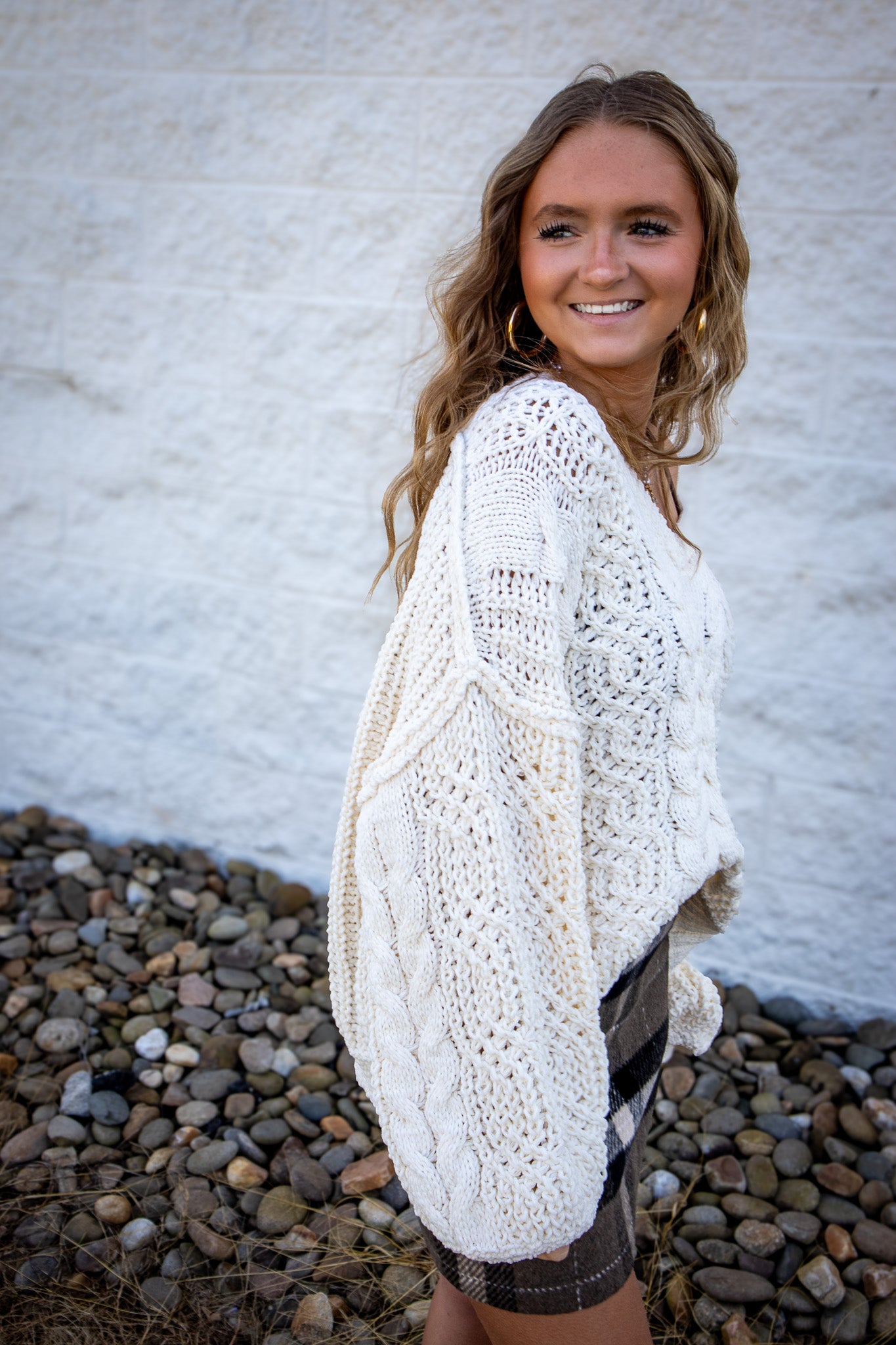 Cable Knit V Neck Sweater - IVORY