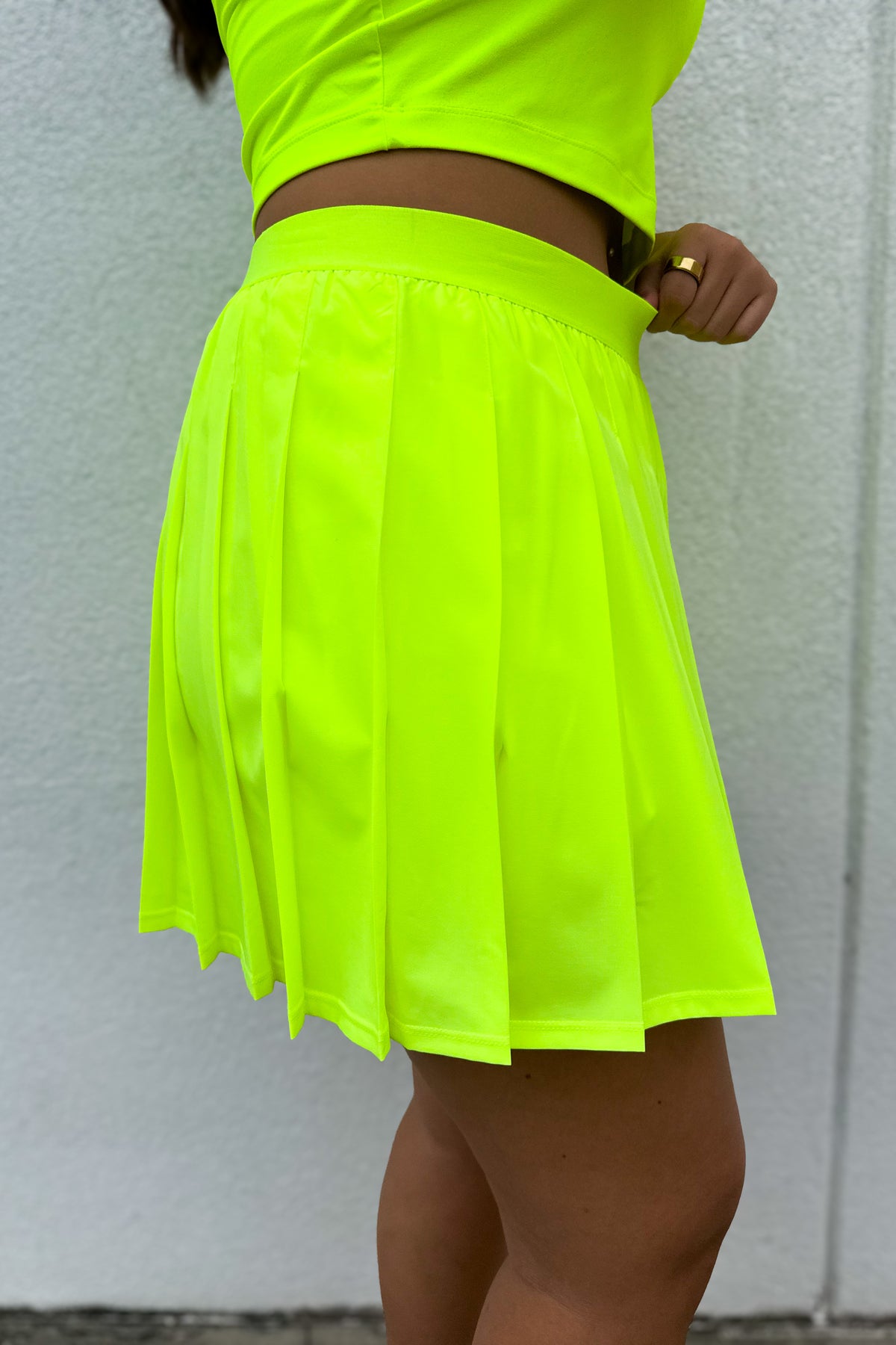 Pleat To Street Tennis Skort - NEON YELLOW