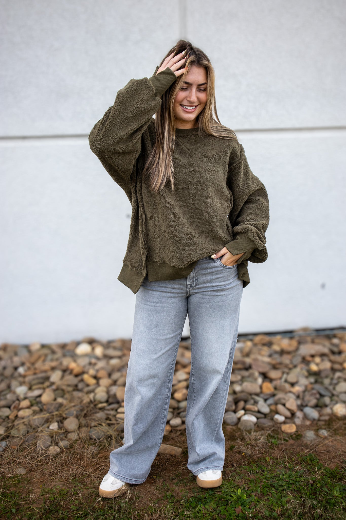 Cozy Fleece Oversized Sweatshirt - OLIVE