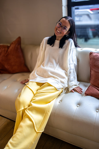 Cozy Fleece Oversized Sweatshirt - IVORY