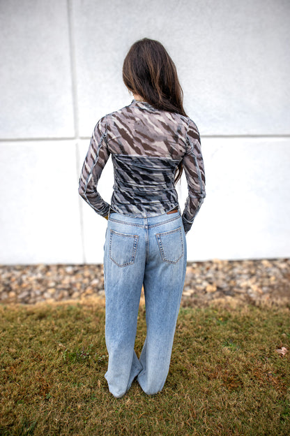 Urban Wild Mesh Top - BLACK/GRAY