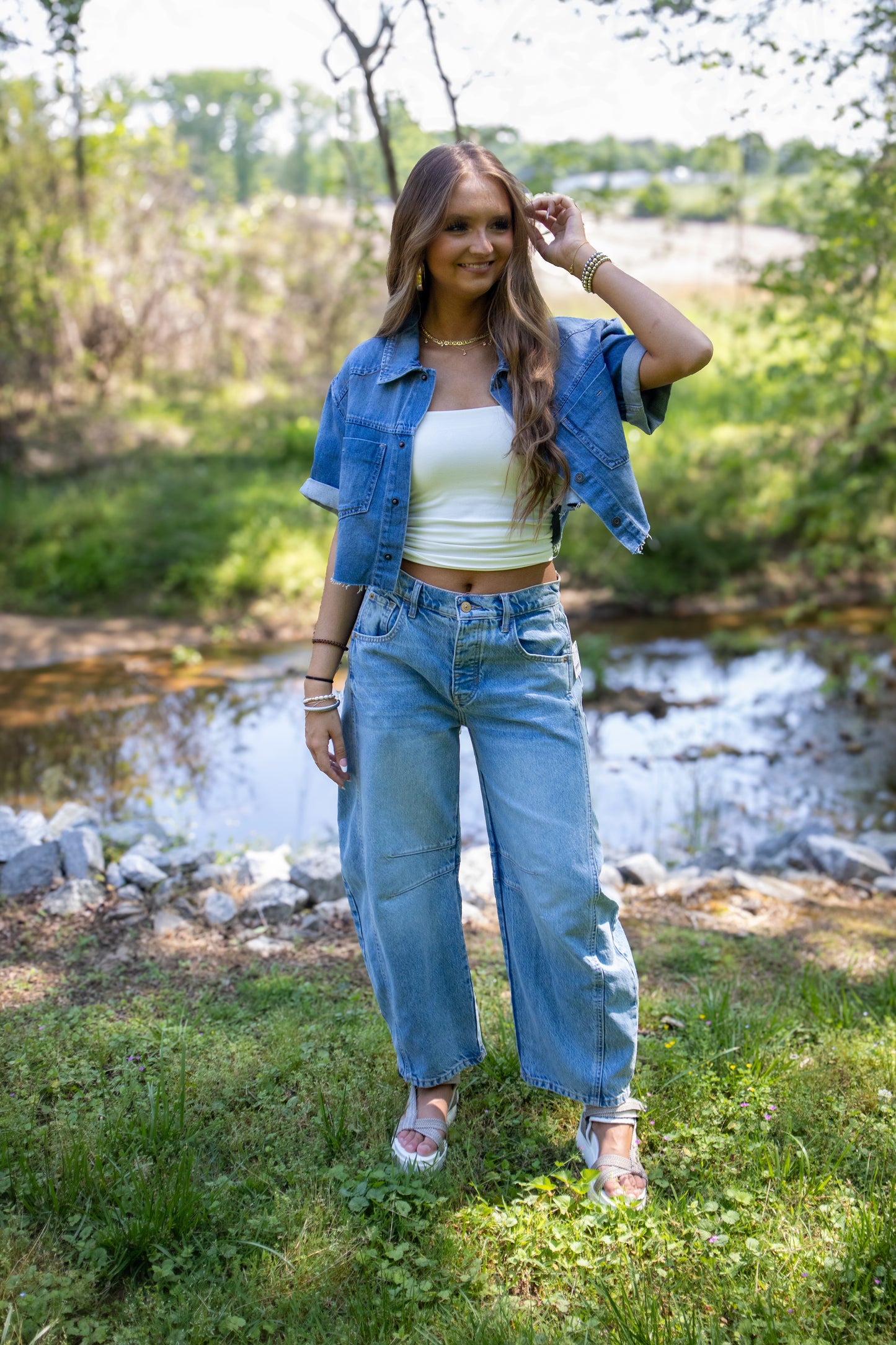 Free People - Good Luck Mid-Rise Barrel Jeans - ULTRA LIGHT BEAM