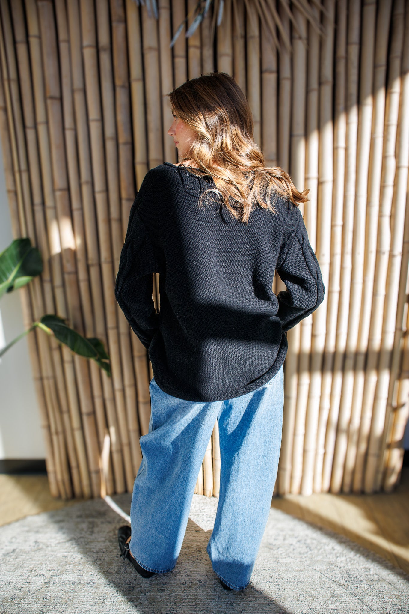 Tilly Oversized V Neck Cable Sweater - BLACK