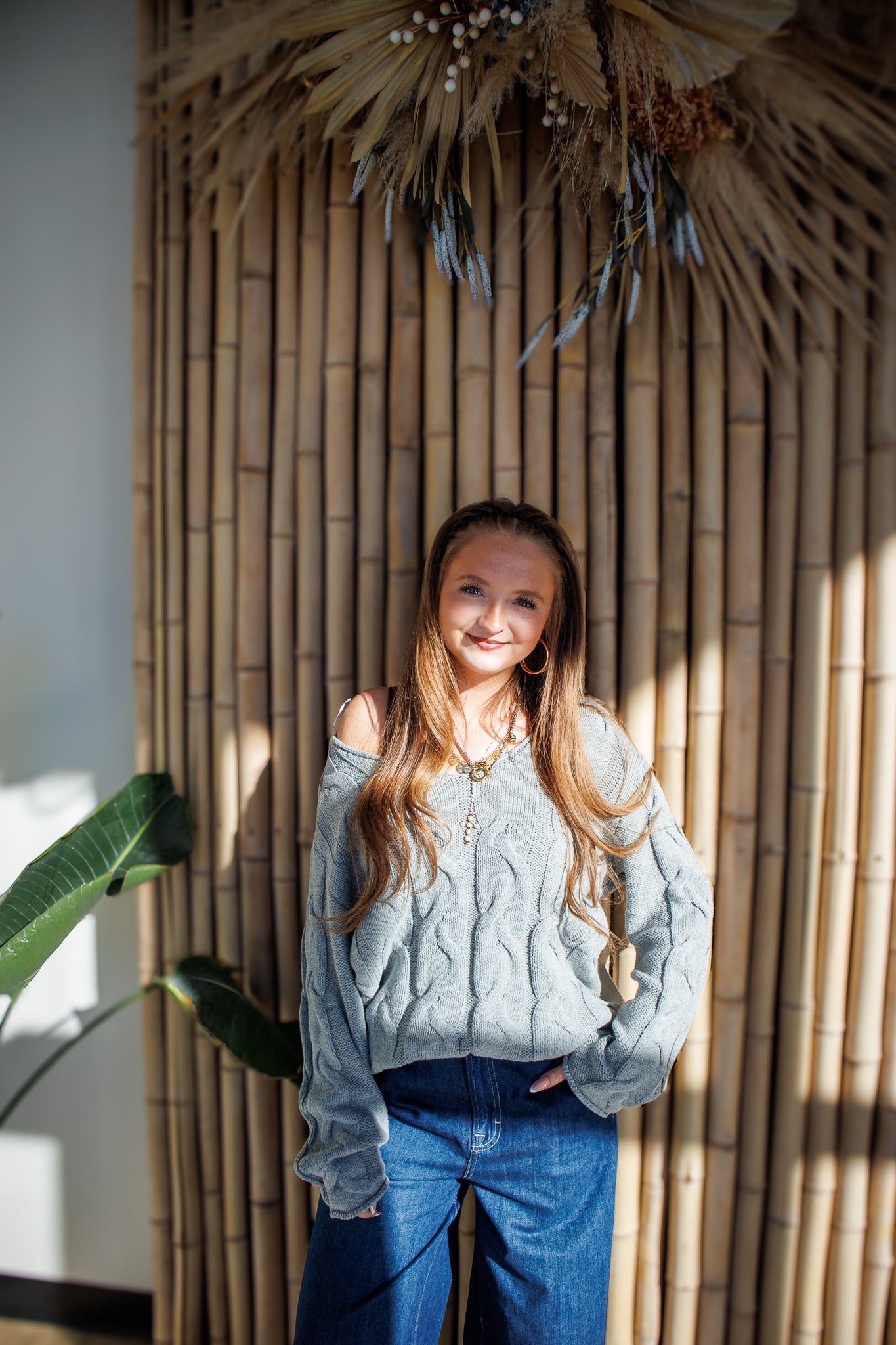 Tilly Oversized V Neck Cable Sweater - GRAY