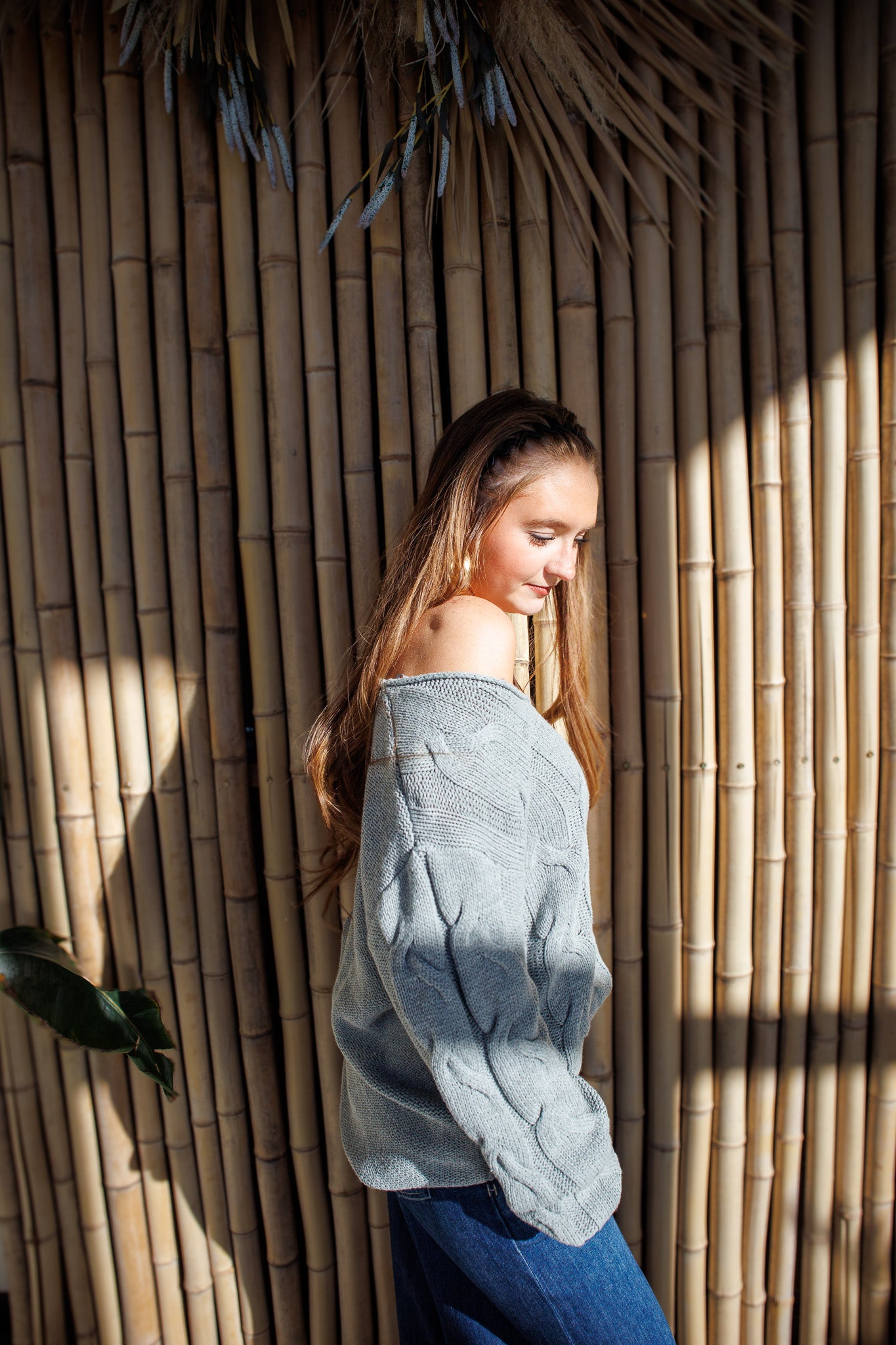 Tilly Oversized V Neck Cable Sweater - GRAY