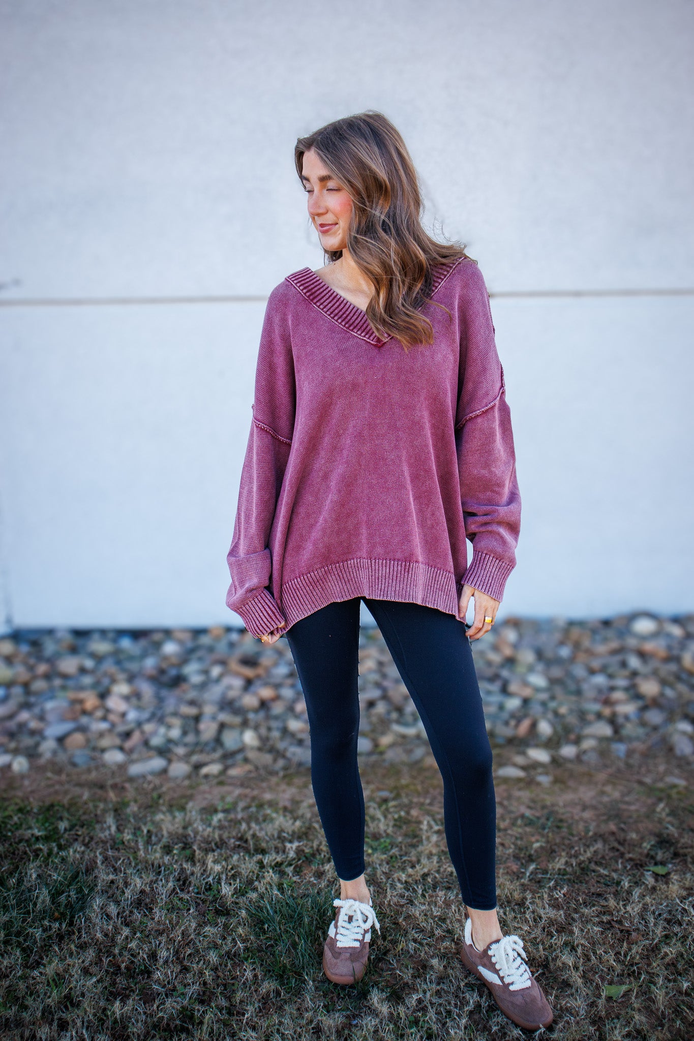 Soft Season V-Neck Sweater - BURGUNDY