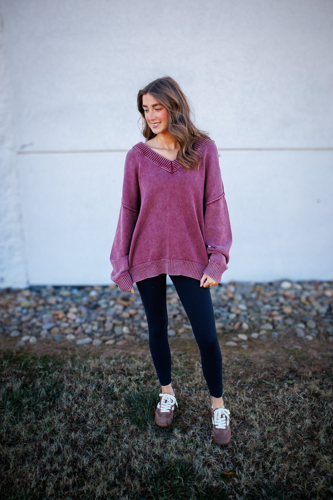 Soft Season V-Neck Sweater - BURGUNDY