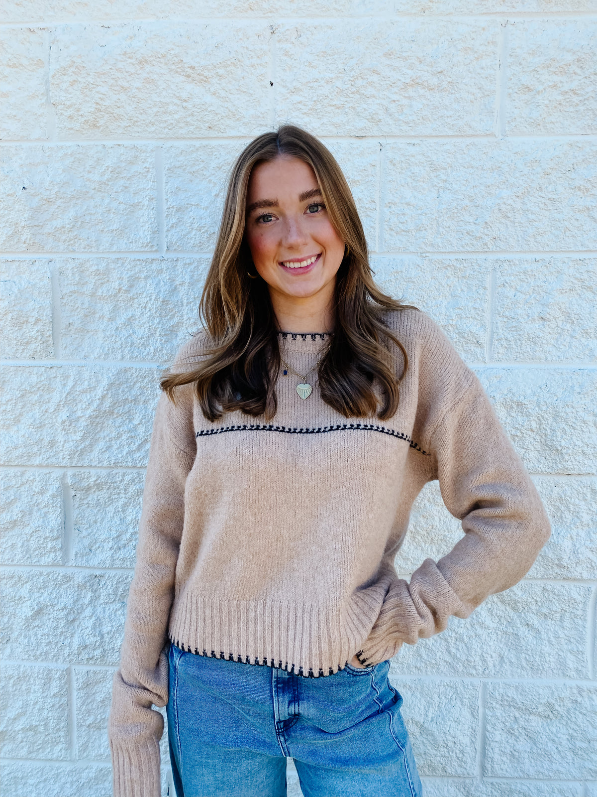 In The Details Contrast Stitch Sweater – Tan & Black