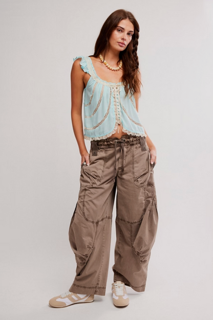 Free People We The Free Onset Cargo Parachute Pants – Dusted Cocoa