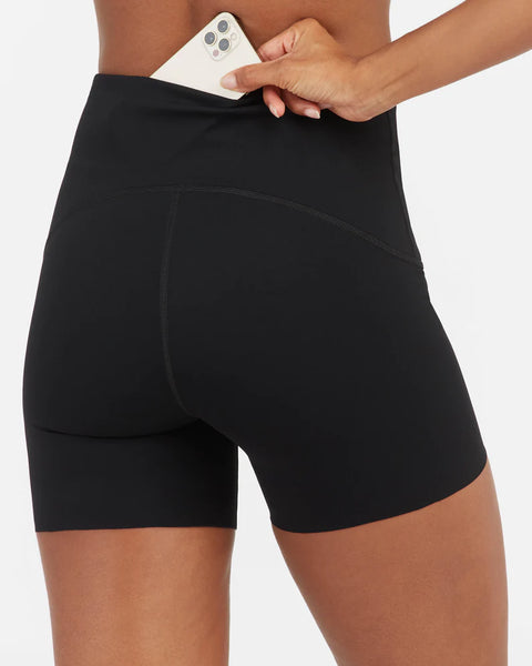 Spanx - Booty Boost® Active Bike Shorts, 5"- BLACK