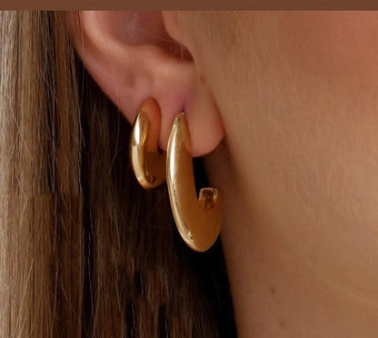 Sheila Fajl - Small Miriad Hoops