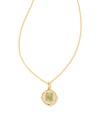 Kendra Scott- Letter Gold Disc Reversible Pendant Necklace in Iridescent Abalone